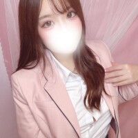 雫みなみ