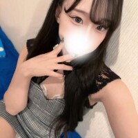 村村ゆうは