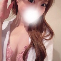 紫乃あやめ