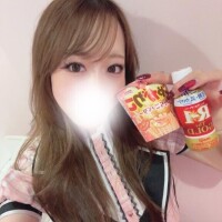 紫乃あやめ