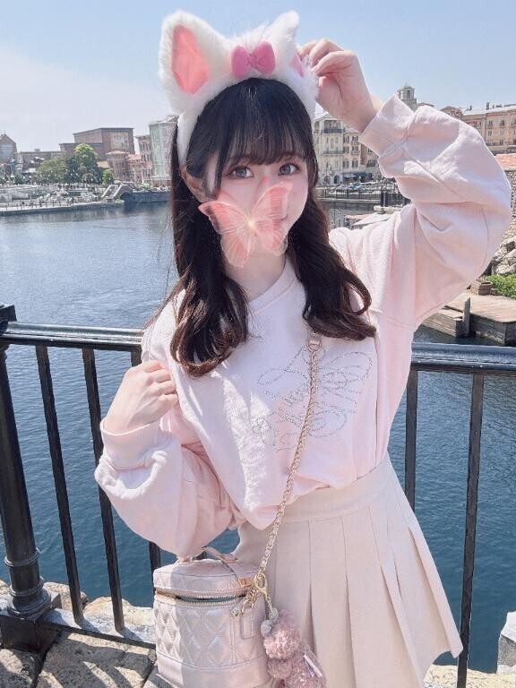 奉仕するにゃん