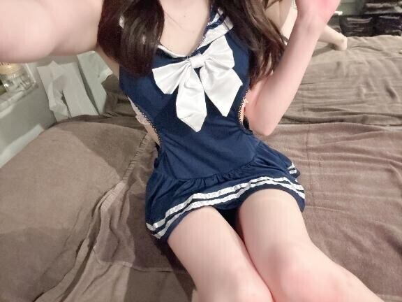 スレンダープリケツさん?