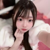 桃色みい