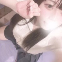 恋森ひなな