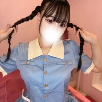 村村ゆうは