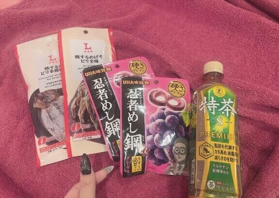 ? サプライズ本指さん