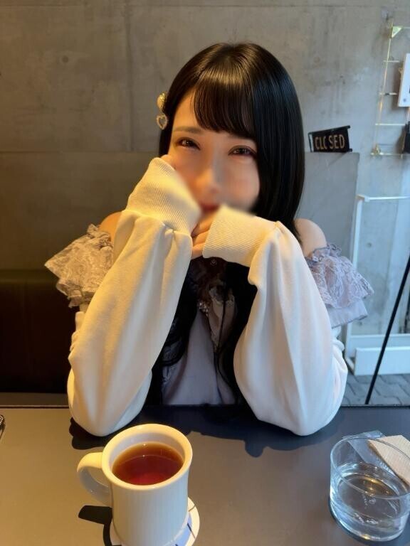 ?彼女とカフェなう?