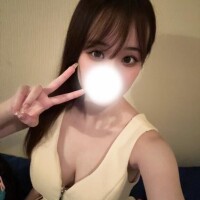 色白すべすべモチモチボディ?