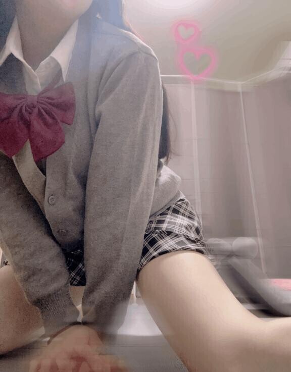 あなたに触れた感触が残ってるよ…💕