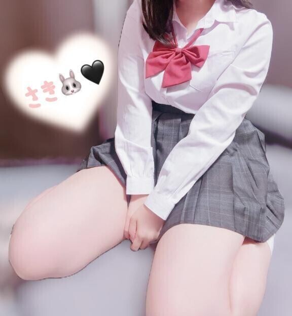 拘束されながら乳首せめせめ