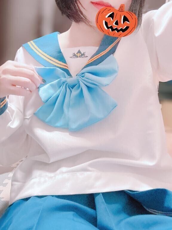 【今日はハロウィン】本日22:30まで！【中〇生になっちゃった!!】