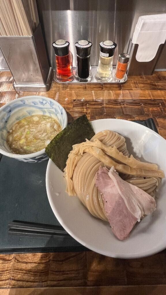 到着してさっそく…?