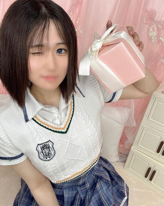 ? 初日でちょっと緊張してます??