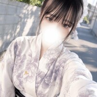 藤咲あいな