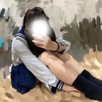 鈴白なこ