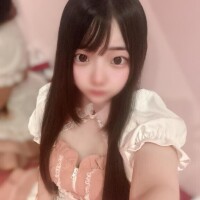 桃色みい