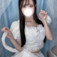 にゃんでお出迎え