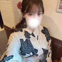 足立とあ