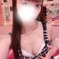 夜になると…??