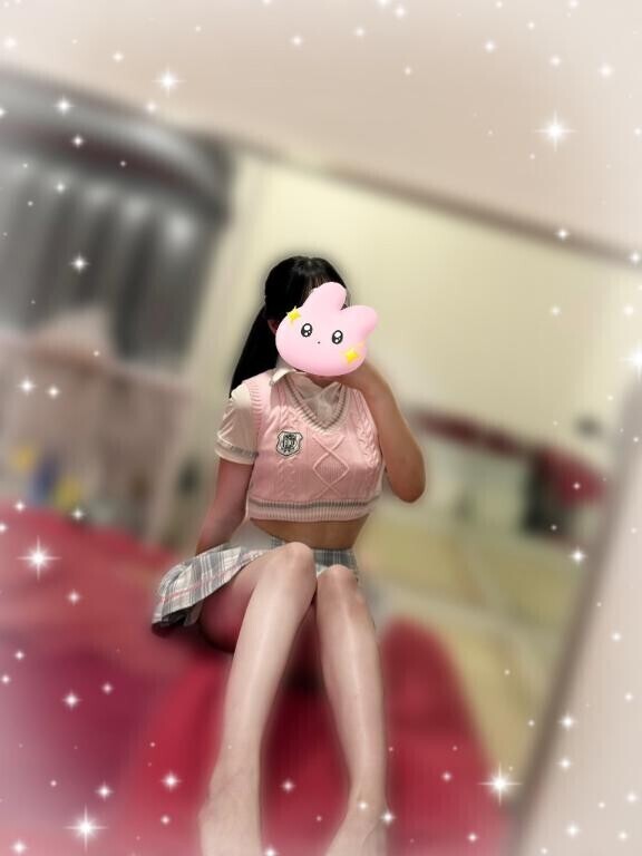 (´?ω??｀)ﾁﾗｯ