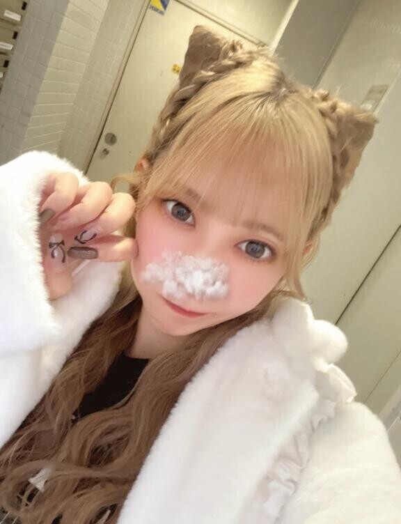 やっほ～(*´?`*)