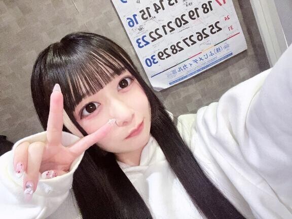 |´-`)ﾁﾗｯ
