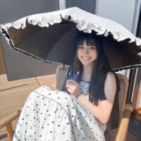 にっこり