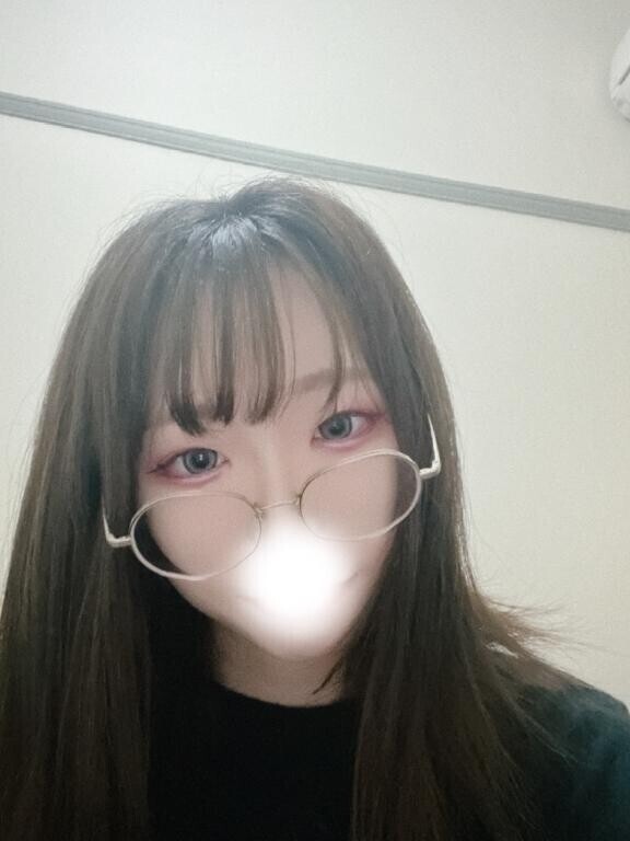 眼鏡っ娘