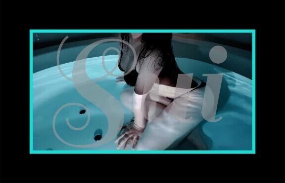 お風呂場で……