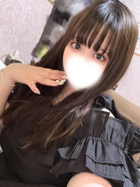 アーモンドアイ