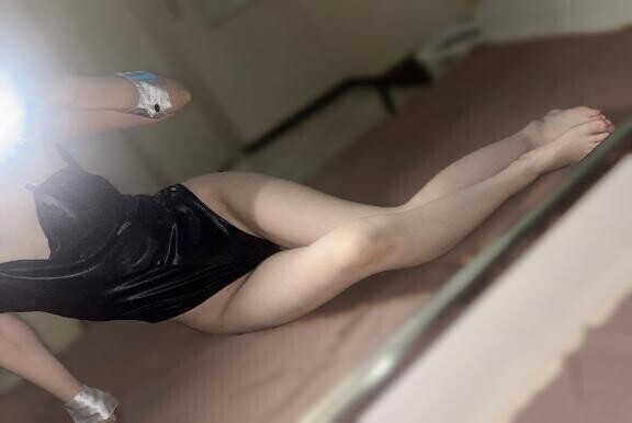 クビレがシコすぎるな