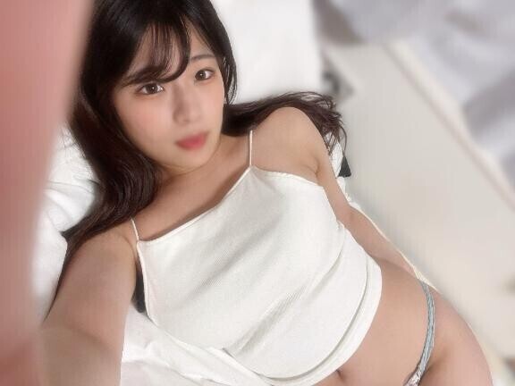 下から丁寧に丁寧にﾍﾟﾛﾍﾟﾛする。