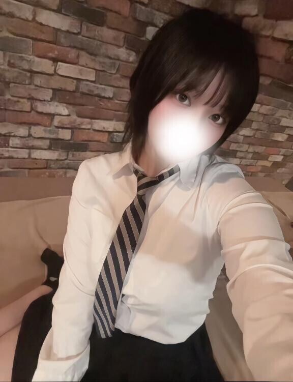 視線だけで、壊れそう…?
