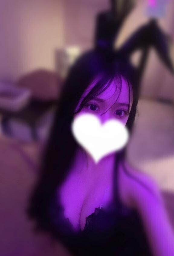 あっつうううい?