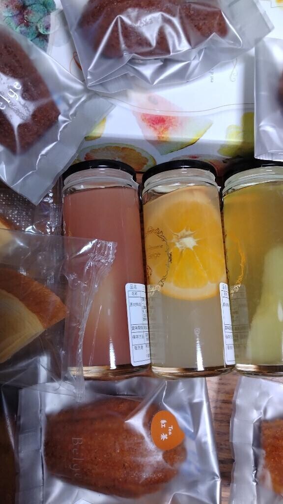 お菓子の山(*/ω\*)