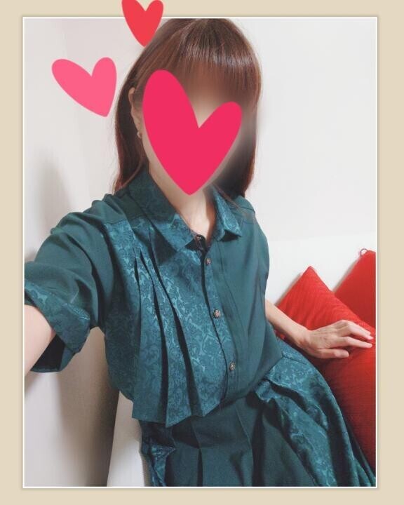 昨日の朝は雨でハイキングのレインウェアを着て走りました！なかなか良いですよ☆