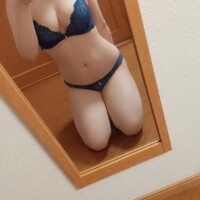 触れ合って…?
