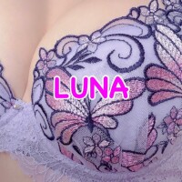 月奈 るな