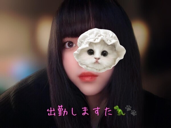 出勤してまする