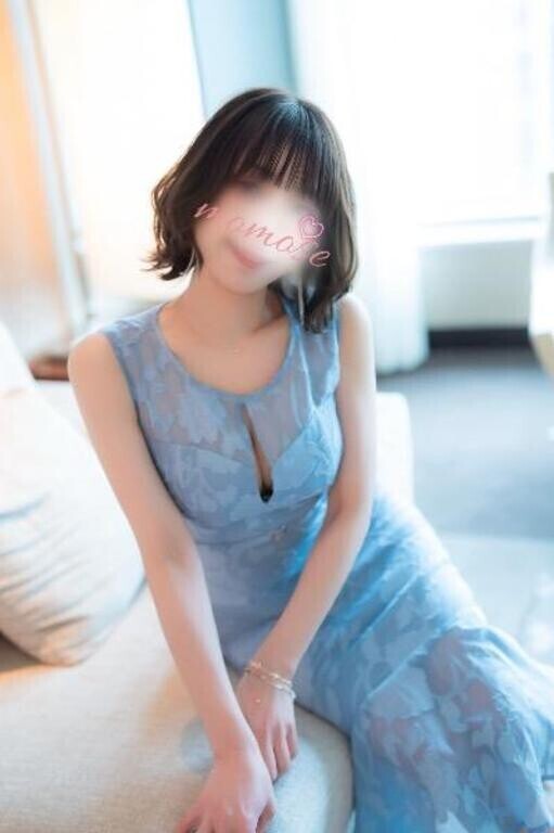 🍑雪オンナ誕生…⁉️🗻