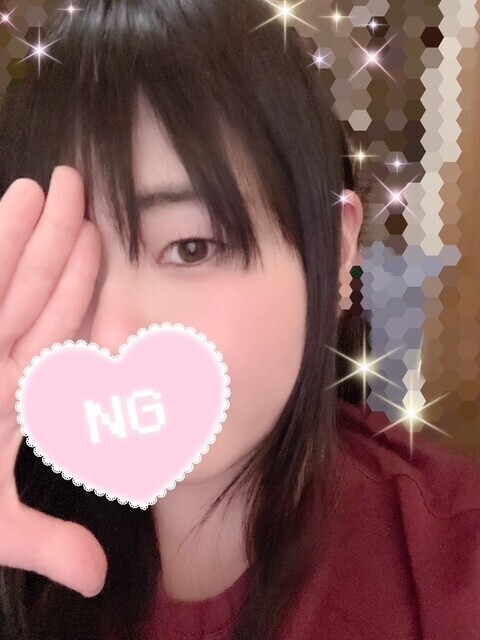 お目目チラリ👀