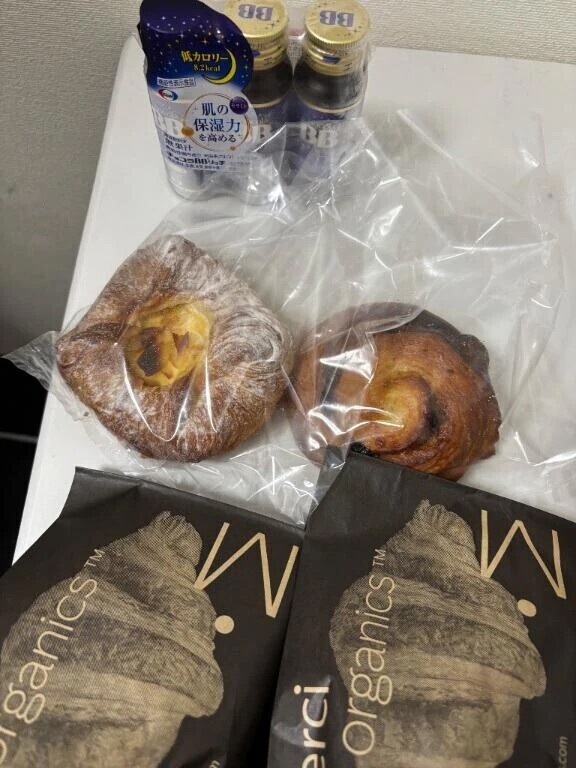 b様😌🥐
