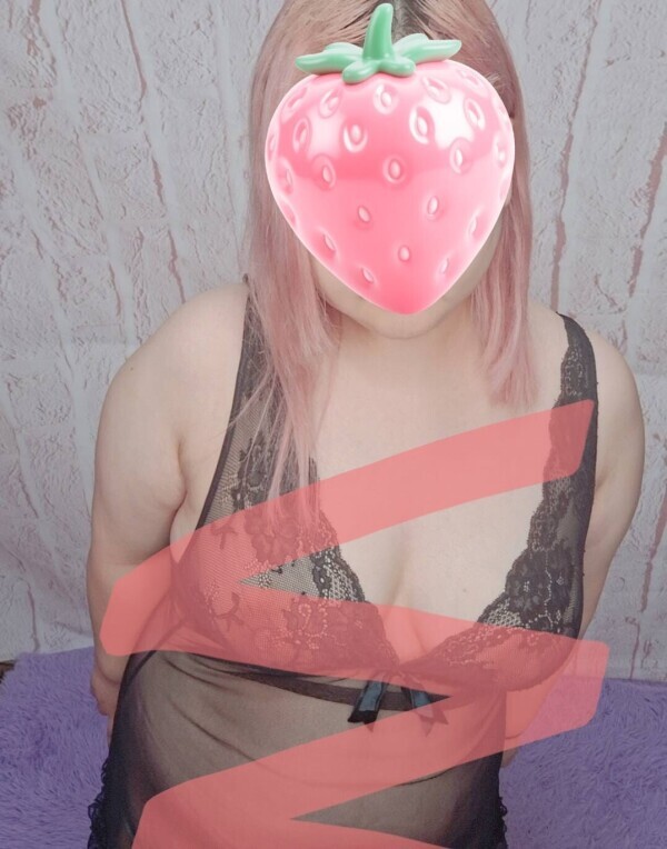 見えちゃってる？いや……