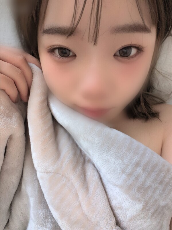 まだ眠たい…♡
