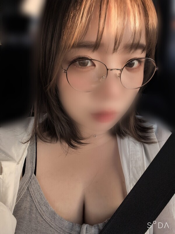 メガネっ娘♡