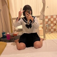 お礼?セーラー服???