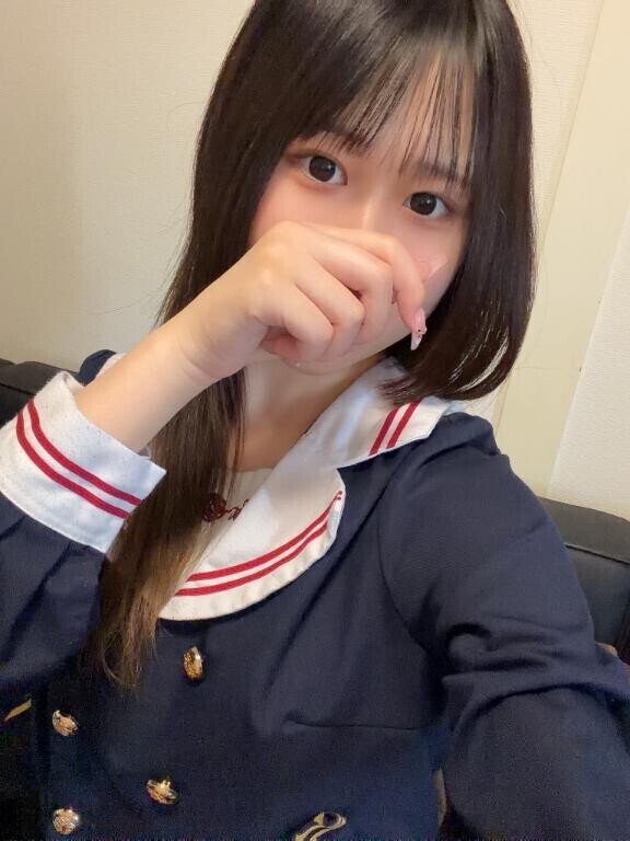 お兄さんの癒し係は任せてね