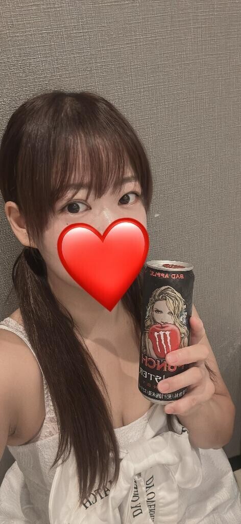 ?エナドリ飲んでえちえち気分に…?