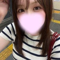 ユイ