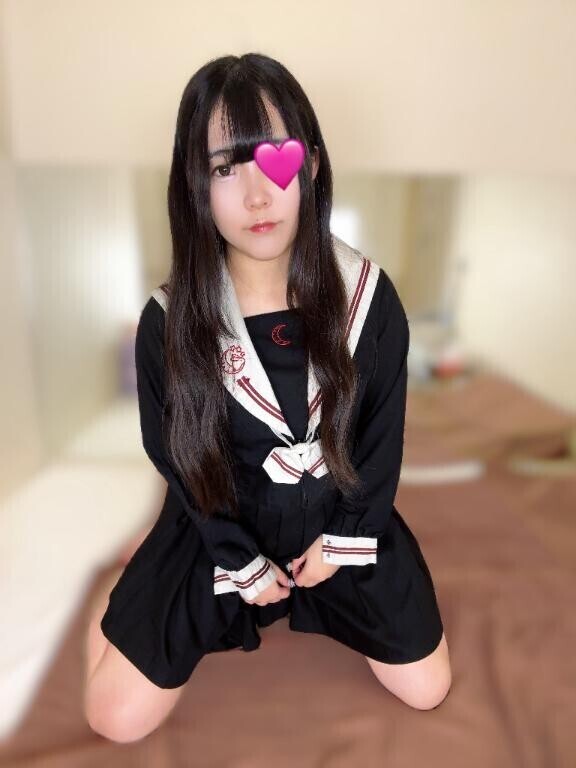 制服じゃダメ？